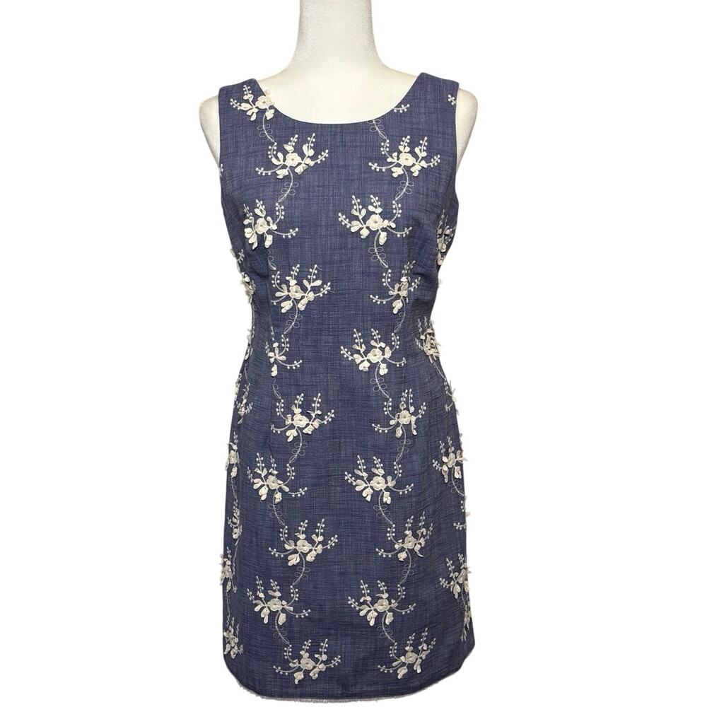 Just Taylor Petite Sheath Dress Women's 8P Blue Chambray Floral Appliqué NWT